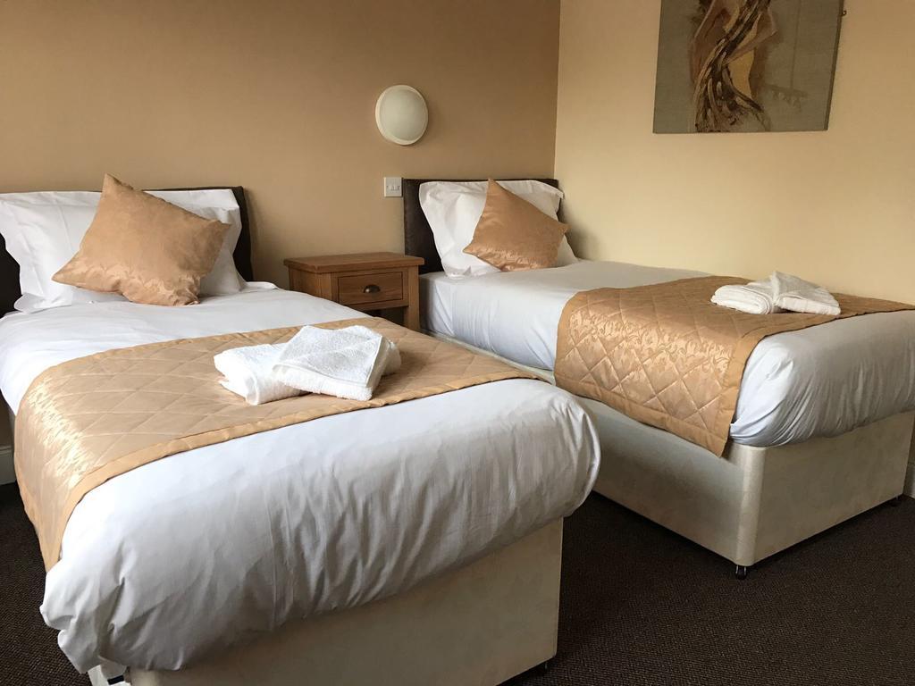 The Waverley Inn Dingwall Εξωτερικό φωτογραφία